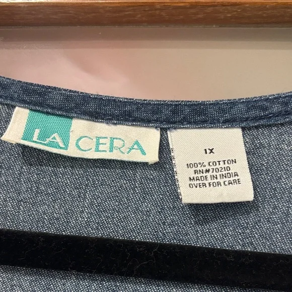 Vintage La Cera Teacher Chambray Denim Dress with Floral Embroidered Appliqués - Picture 2 of 4